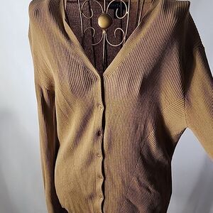 Vintage Ribbed V~Neckline Button Up Lightweight Cardigan Sweater